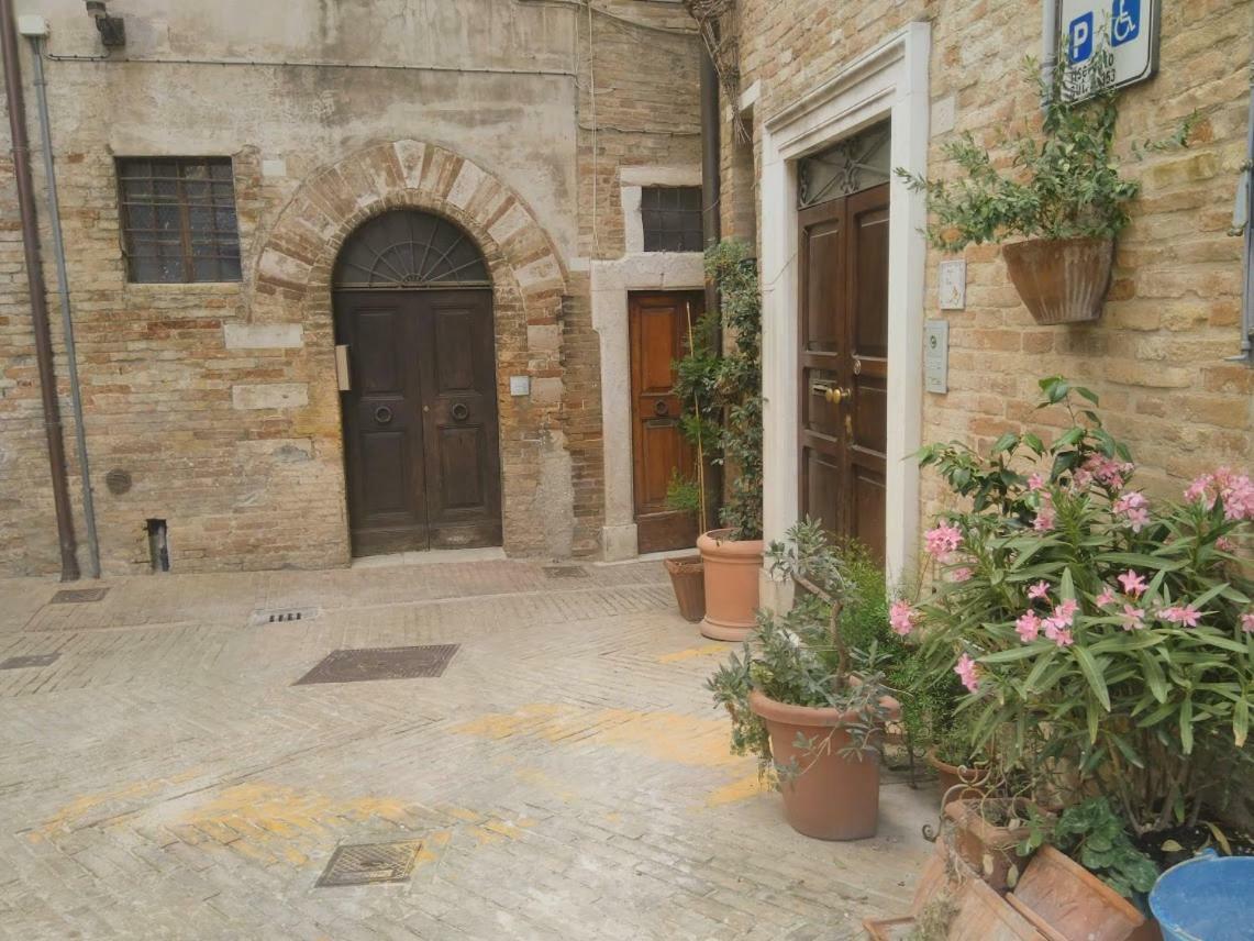 Residenza Storica Volta Della Morte Urbino Buitenkant foto
